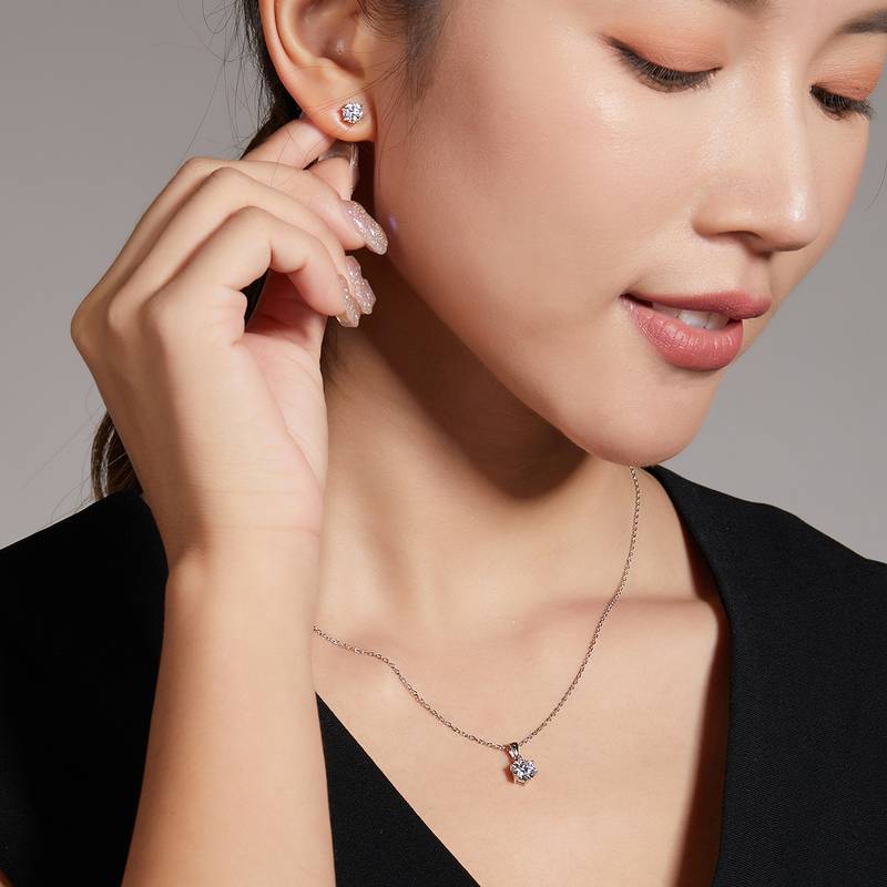Classic六爪S925银镀白金MoissanitePendantStud Earring套装